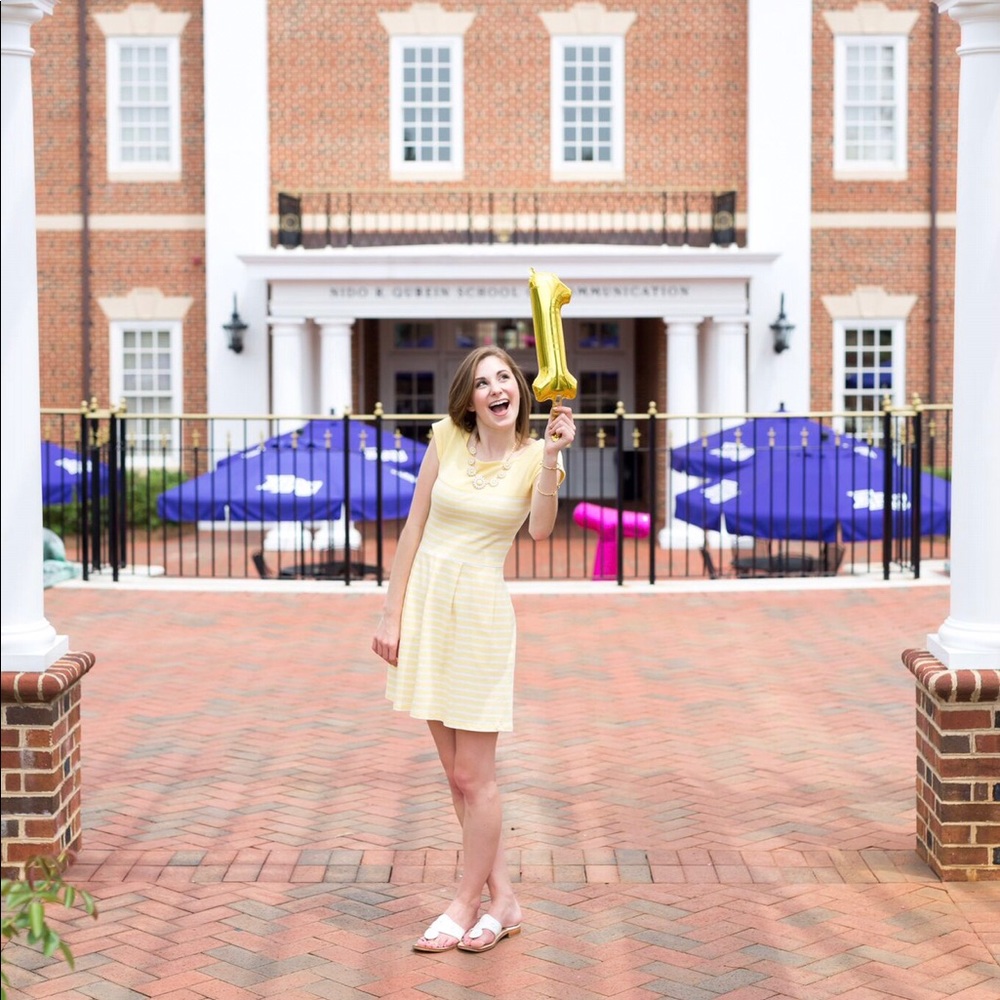 ** EXCELLENT CONDITION ** French Connection dress